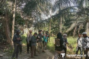 Masyarakat Sungai Bungur Bersama ATR/BPN Jambi Lakukan Penelitian Data Lapangan di Lahan ToL