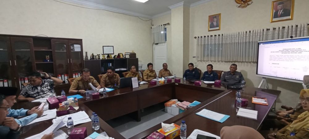 Rapat Dengar Pendapat KI Provinsi Jambi Bersama Komis I DPRD Provinsi Jambi pada Selasa,(13/8/2024) di ruang rapat Komisi I DPRD Prov.Jambi. [TanyaFakta.id/KI Provinsi Jambi]