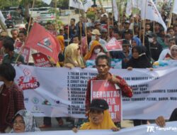 Ratusan Petani Tuntut Penyelesaian Konflik Agraria : Kami Merasa Tidak Memiliki Pemimpin