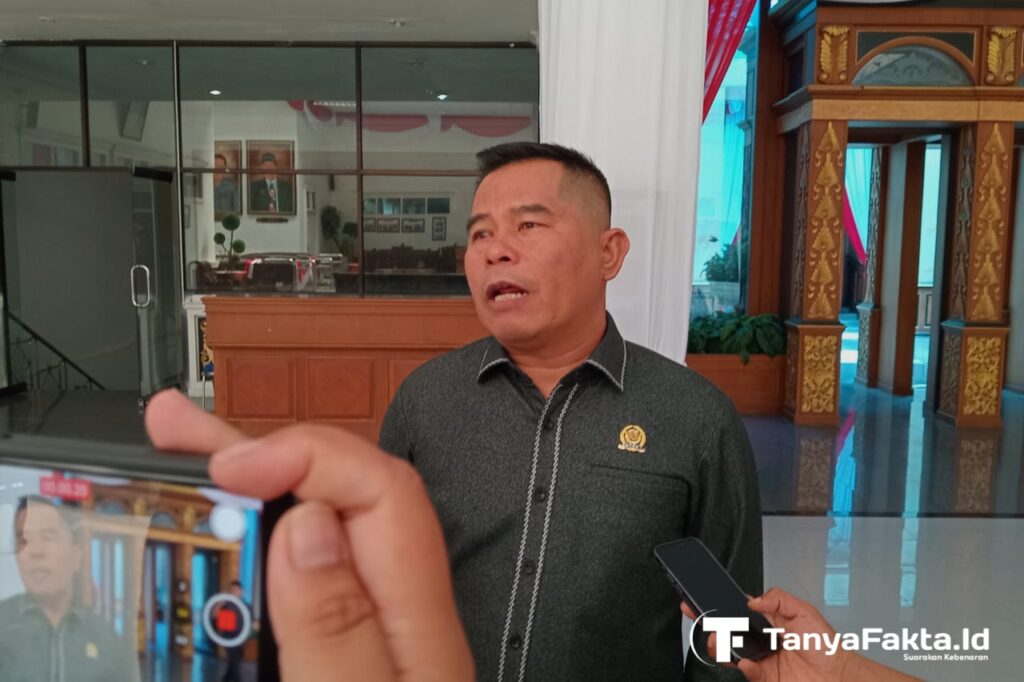 Tidak Takut di Sanksi PAN, Fadli Sudria Akan Tetap Dukung Romi-Sudirman